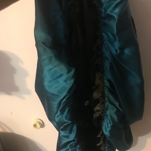 Beautiful Bebe Victorian puffy dress - Picture 3 of 5